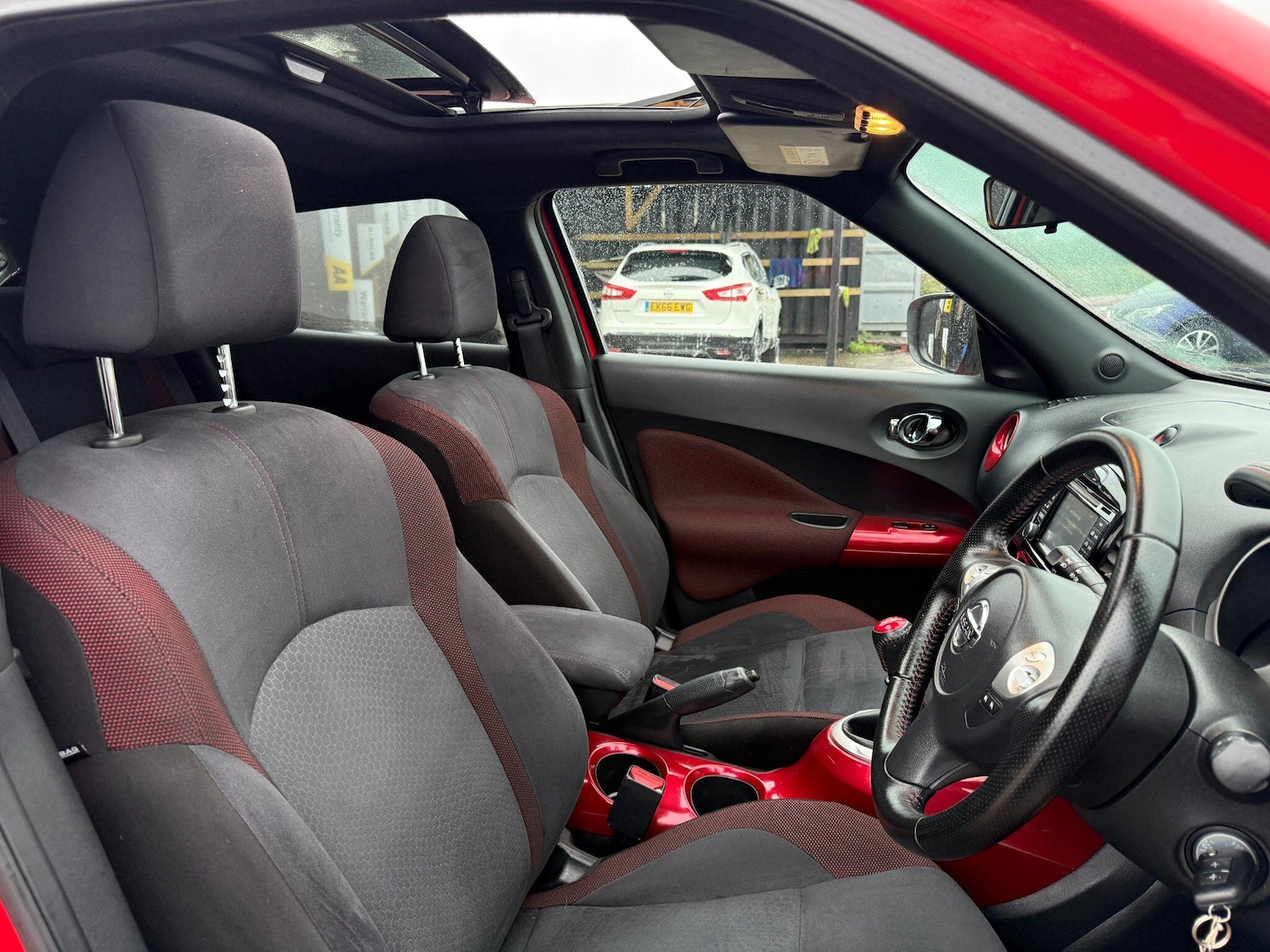 Used Nissan Juke 2014 for sale - 76689232: Photo 19