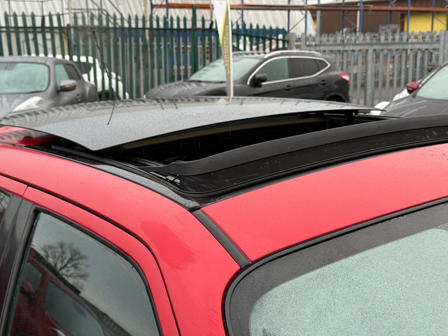 Used Nissan Juke 2014 for sale - 76689232: Photo 36