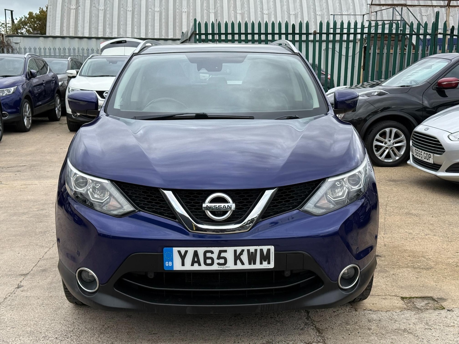 Used Nissan Qashqai 2015 for sale - 76514516: Photo 15
