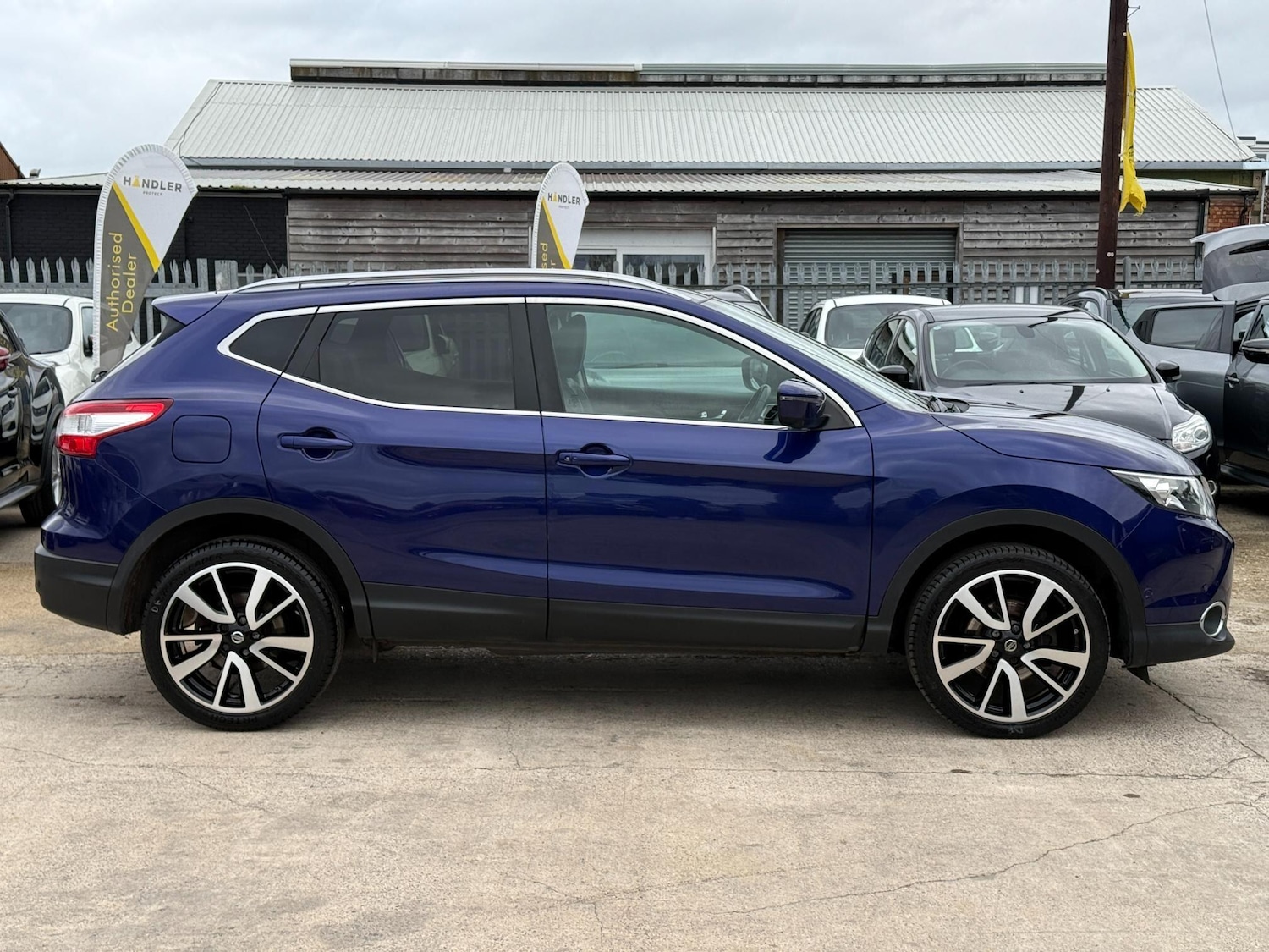 Used Nissan Qashqai 2015 for sale - 76514516: Photo 19