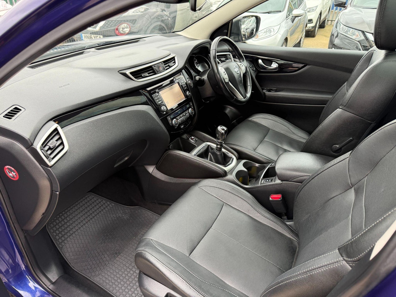 Used Nissan Qashqai 2015 for sale - 76514516: Photo 32