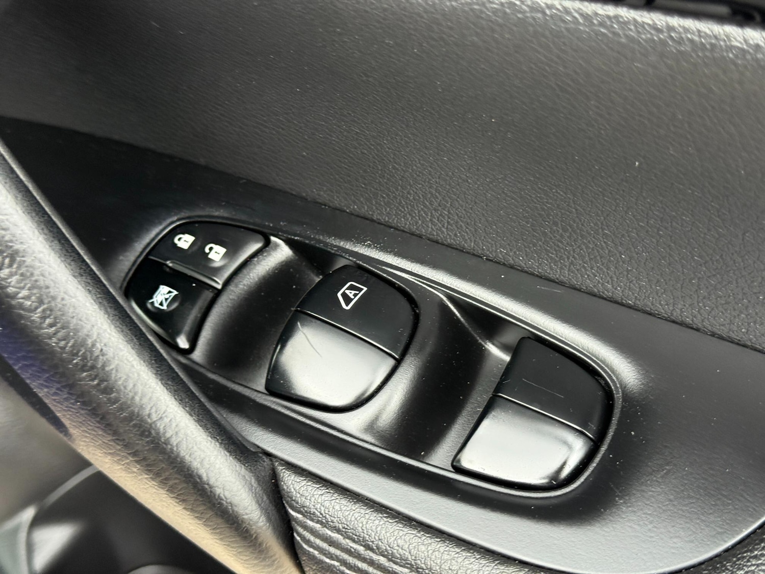 Used Nissan Qashqai 2015 for sale - 76514516: Photo 48