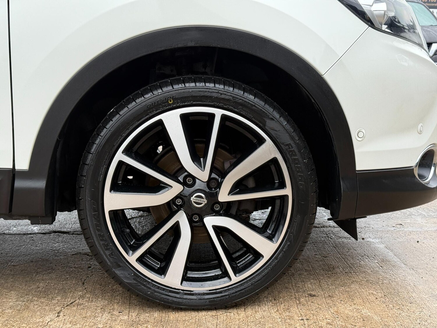 Used Nissan Qashqai 2016 for sale - 76688647: Photo 16