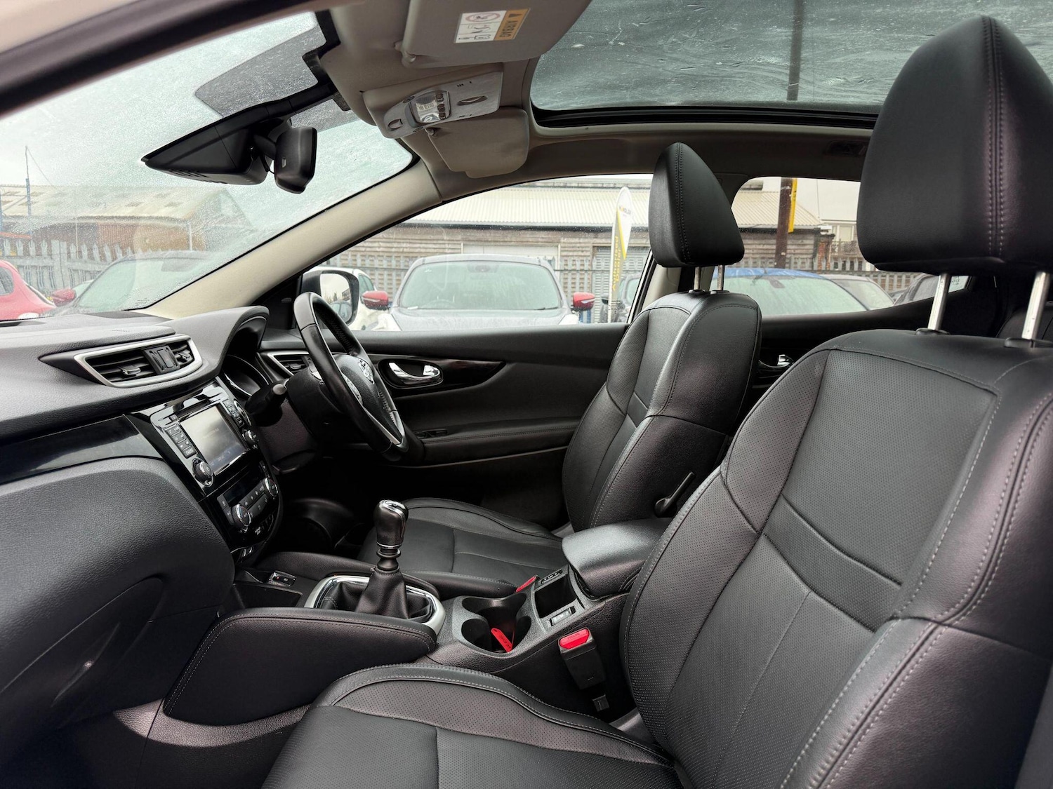 Used Nissan Qashqai 2016 for sale - 76688647: Photo 18