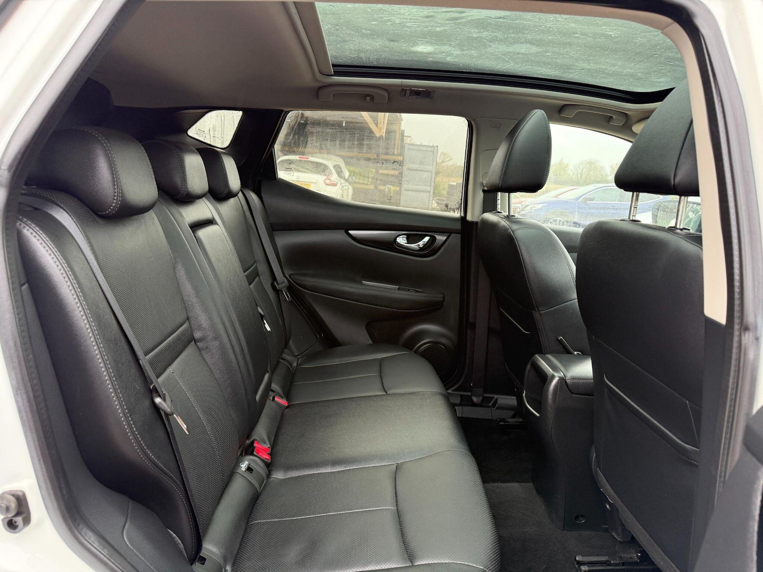 Used Nissan Qashqai 2016 for sale - 76688647: Photo 50