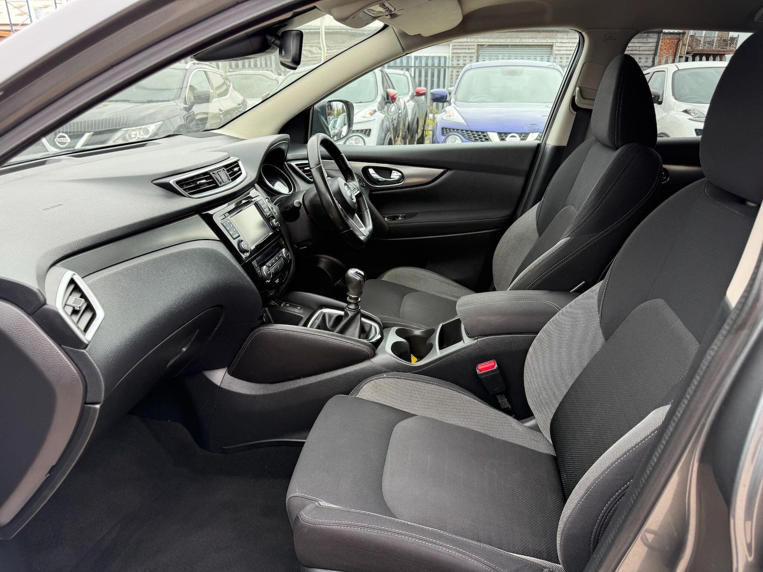 Used Nissan Qashqai 2018 for sale - 76514503: Photo 30