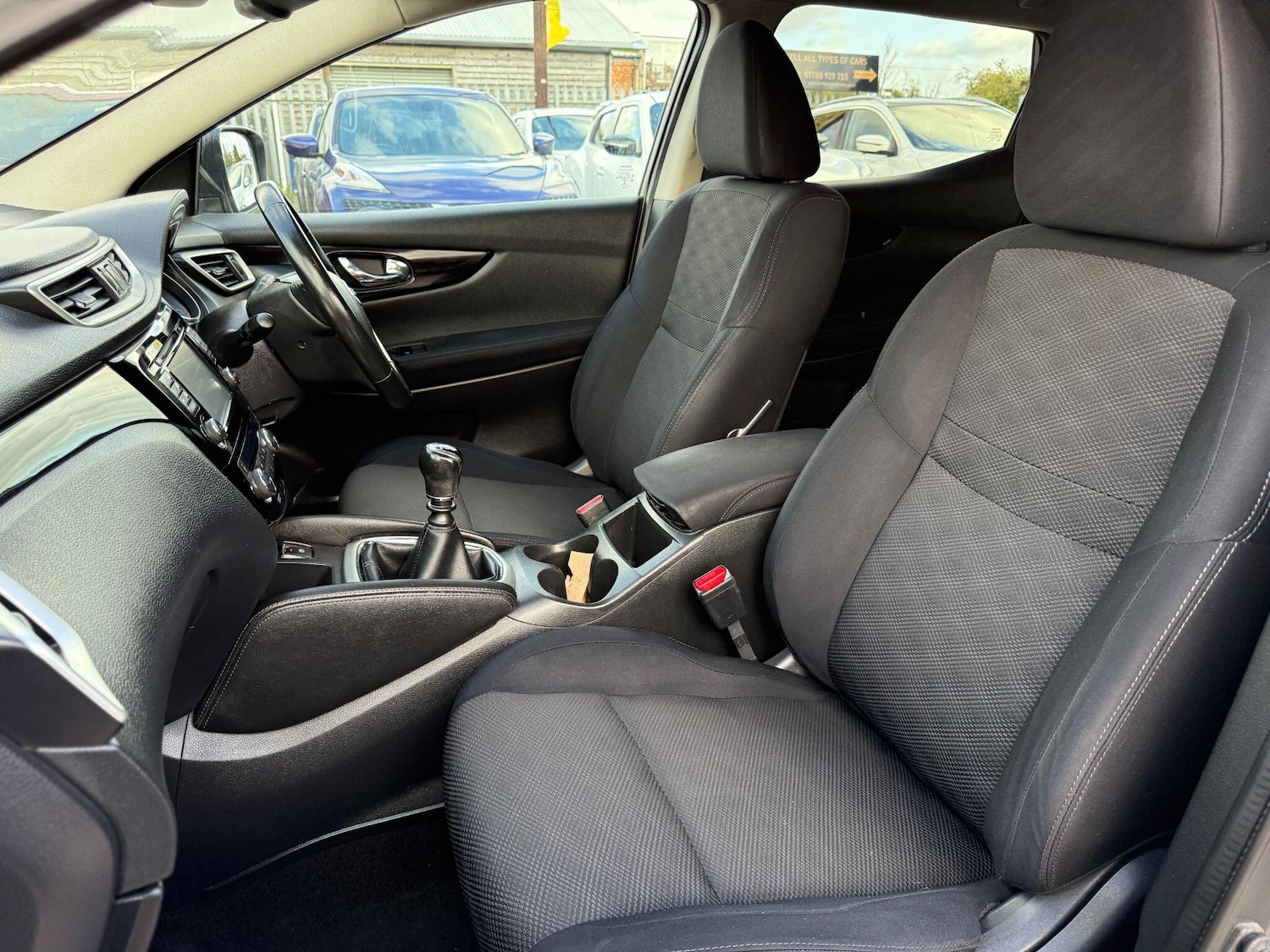 Used Nissan Qashqai 2018 for sale - 76514503: Photo 36