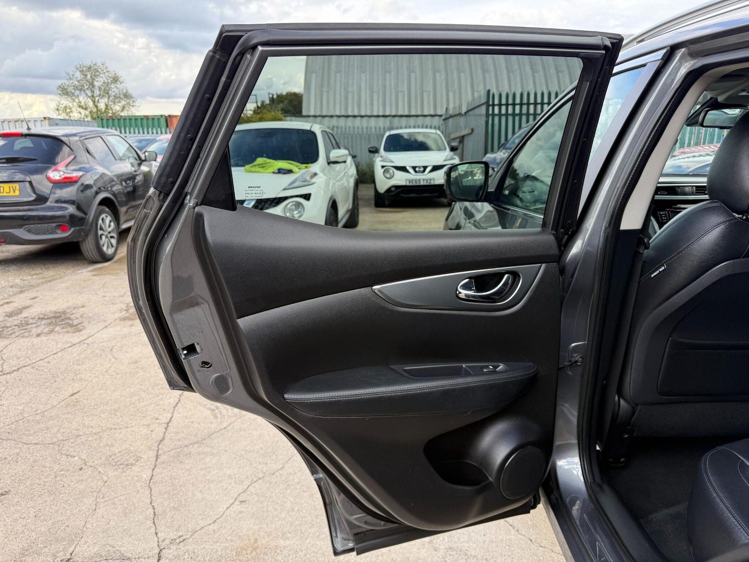 Used Nissan Qashqai 2019 for sale - 77101898: Photo 53
