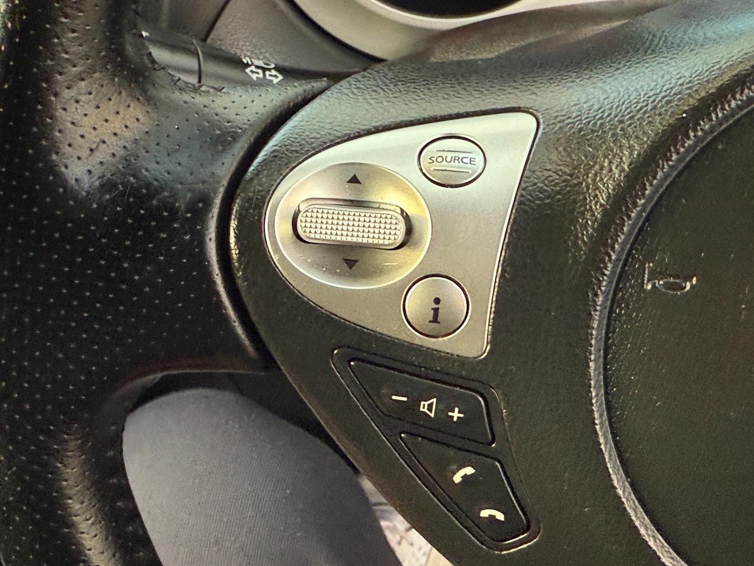 Used Nissan Juke 2014 for sale - 76514493: Photo 46