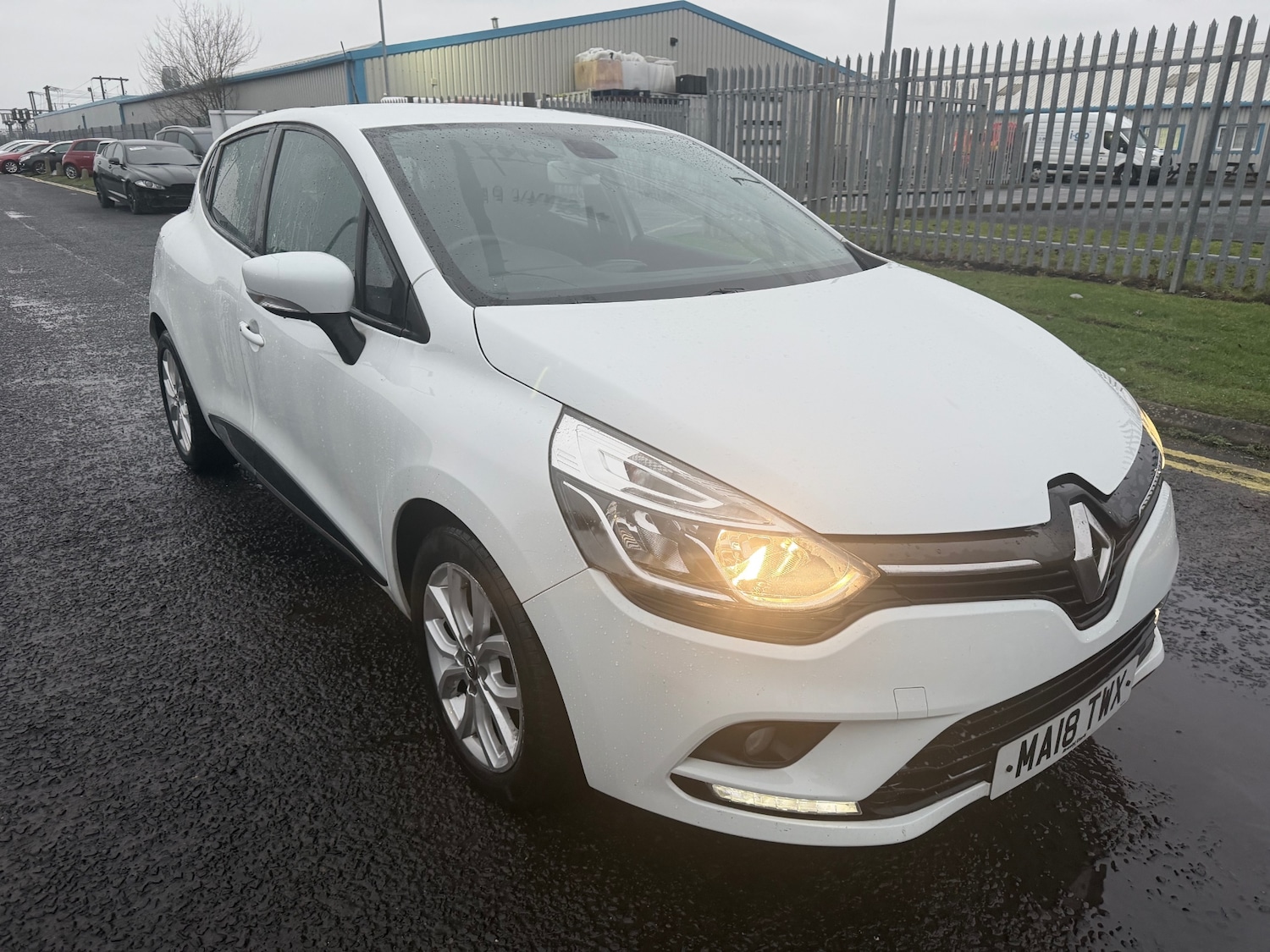Used Renault Clio 2018 for sale - 77327196: Photo 1