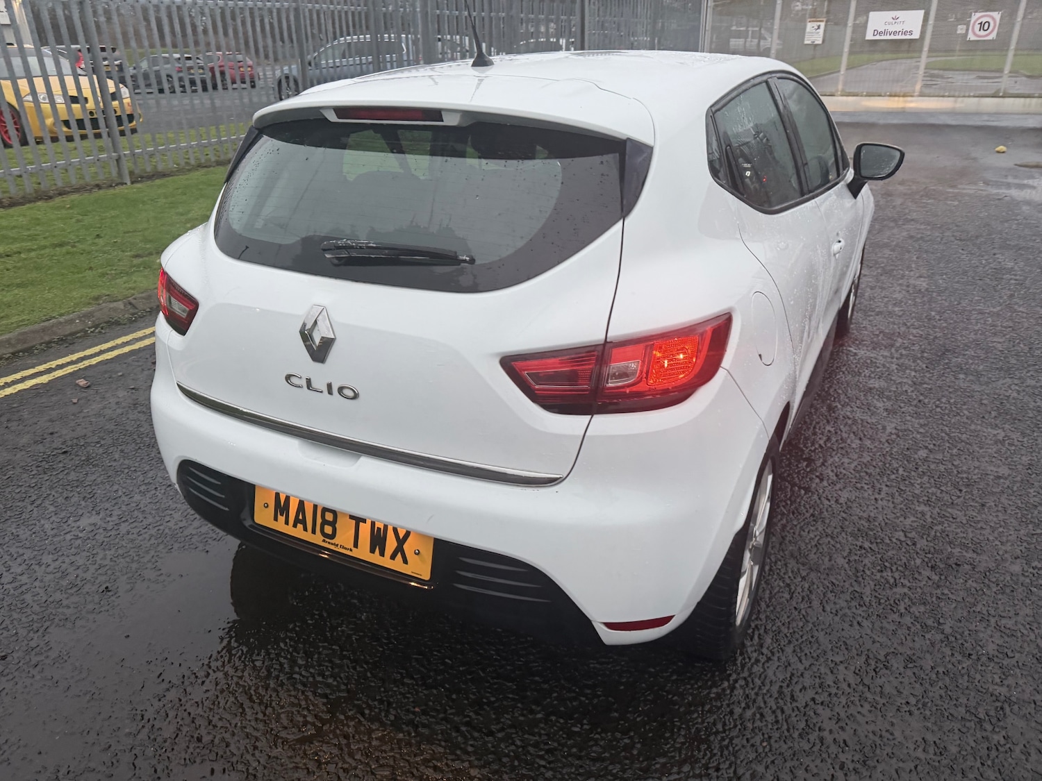 Used Renault Clio 2018 for sale - 77327196: Photo 8