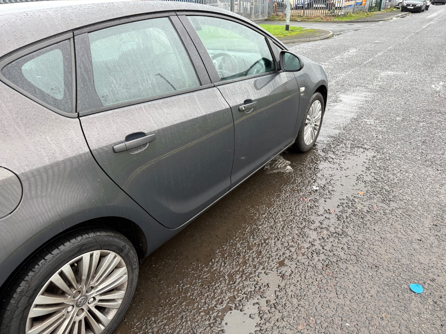 Used Vauxhall Astra 2013 for sale - 77021373: Photo 6