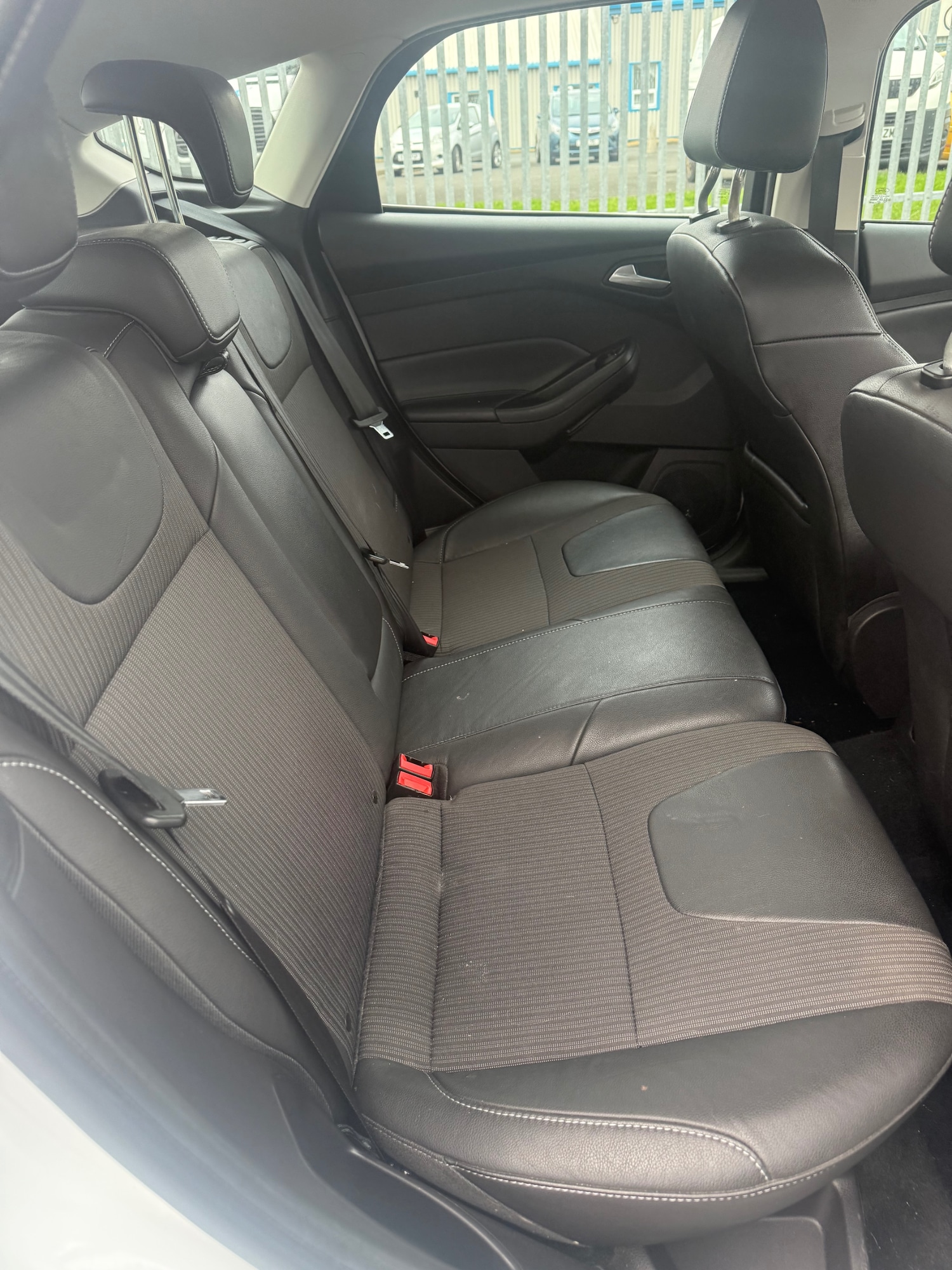 Used Ford Focus 2013 for sale - 76301181: Photo 14