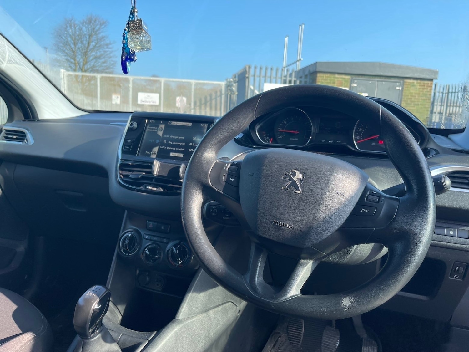 Used Peugeot 208 2013 for sale - 77760912: Photo 10