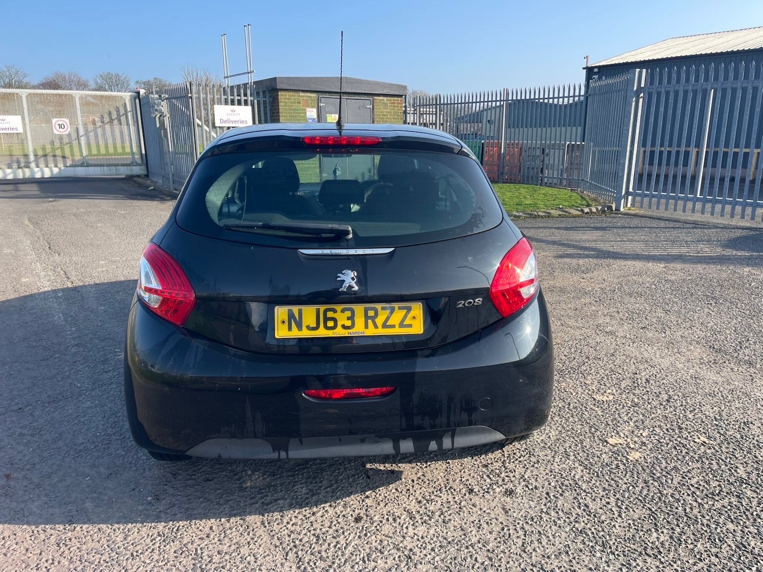 Used Peugeot 208 2013 for sale - 77760912: Photo 5