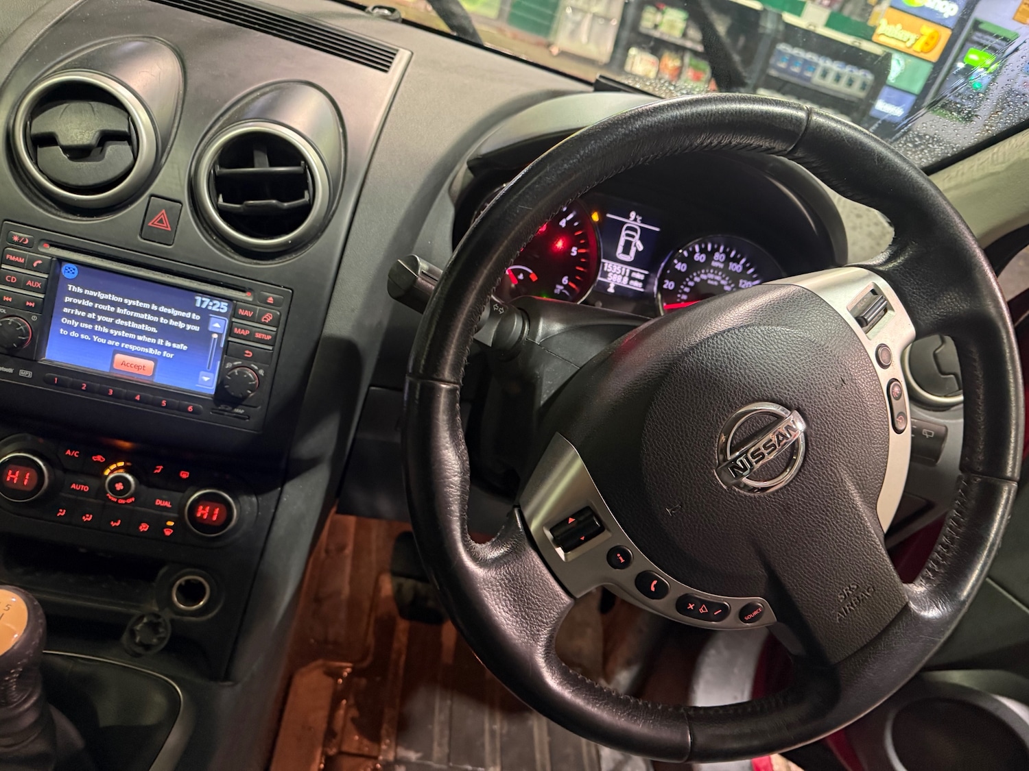 Used Nissan Qashqai 2013 for sale - 76974593: Photo 12