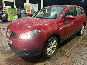 Used Nissan Qashqai 2013 for sale - 76974593: Photo