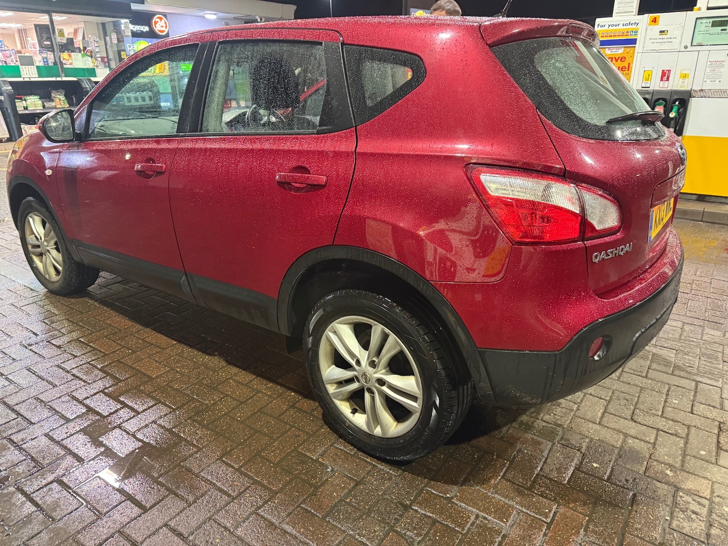 Used Nissan Qashqai 2013 for sale - 76974593: Photo 2