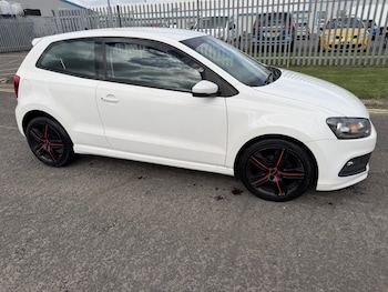 Used Volkswagen Polo 2014 for sale - 77821733: Photo