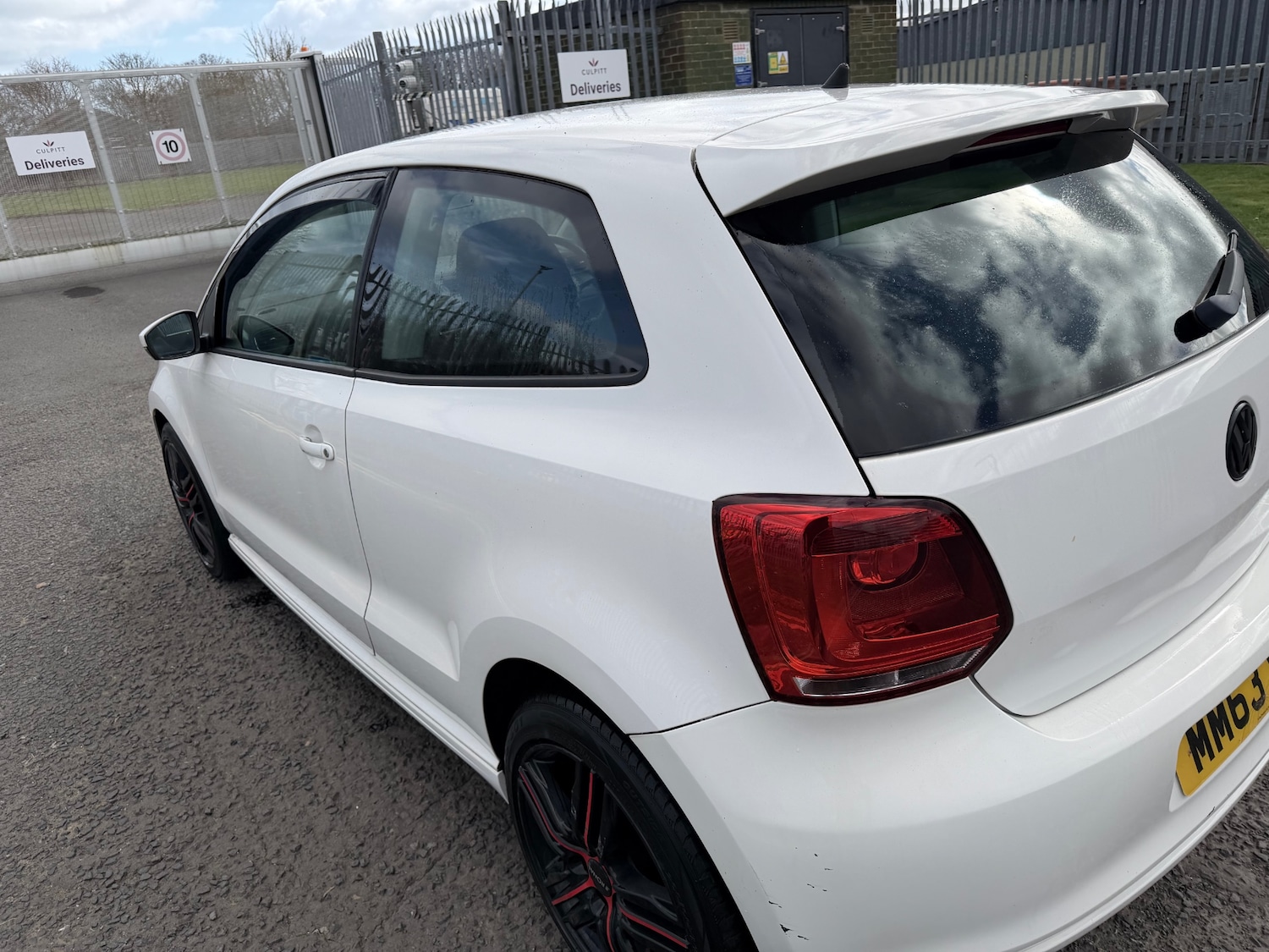 Used Volkswagen Polo 2014 for sale - 77821733: Photo 5