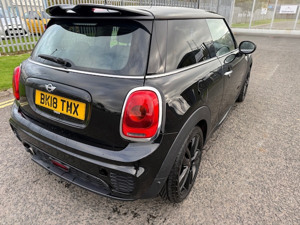 Used MINI Hatch 2018 for sale - 76225475: Photo 7