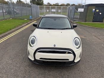 Used MINI Hatch 2021 for sale - 76198645: Photo 2