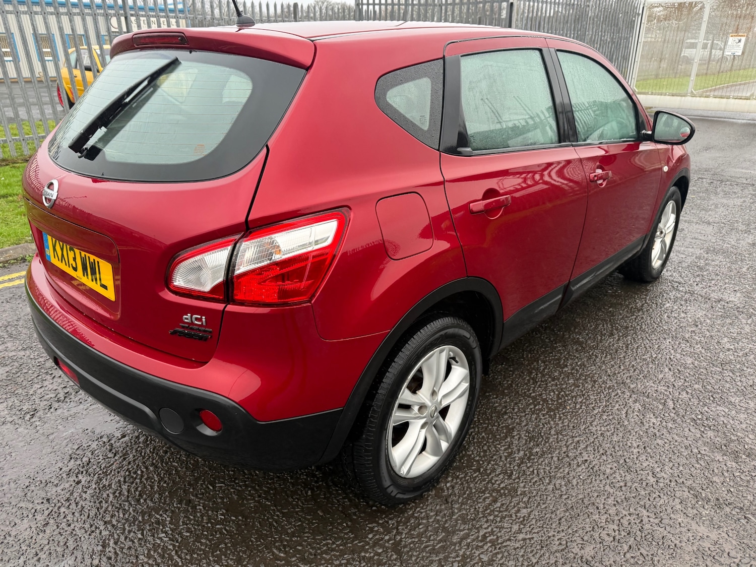 Used Nissan Qashqai 2013 for sale - 77059849: Photo 4