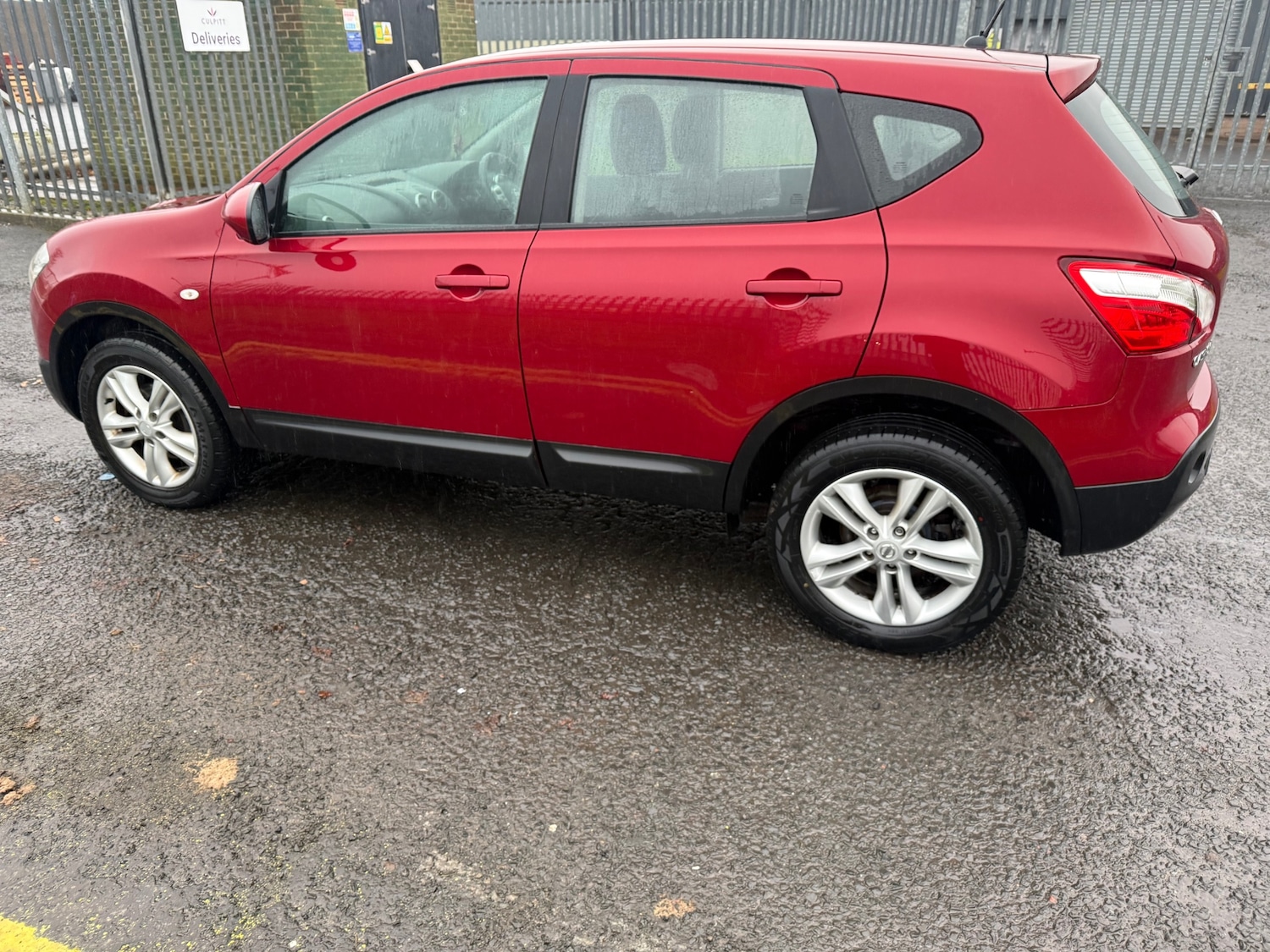 Used Nissan Qashqai 2013 for sale - 77059849: Photo 7
