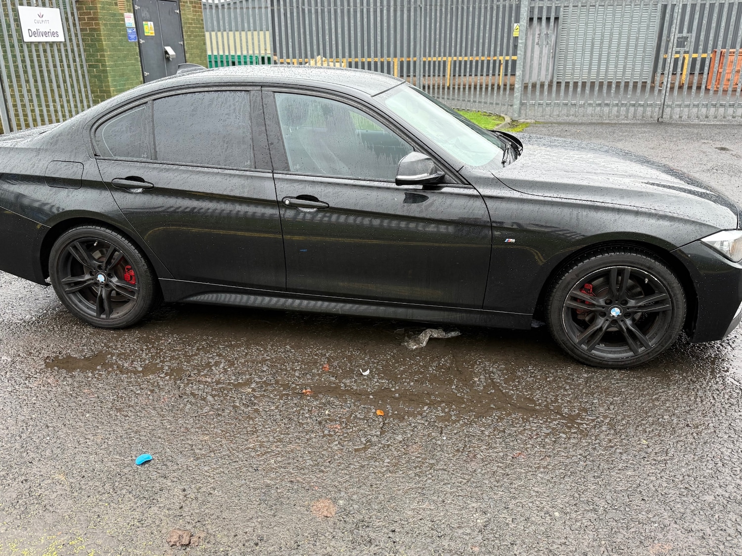 Used BMW 3 Series 2013 for sale - 77021376: Photo 2