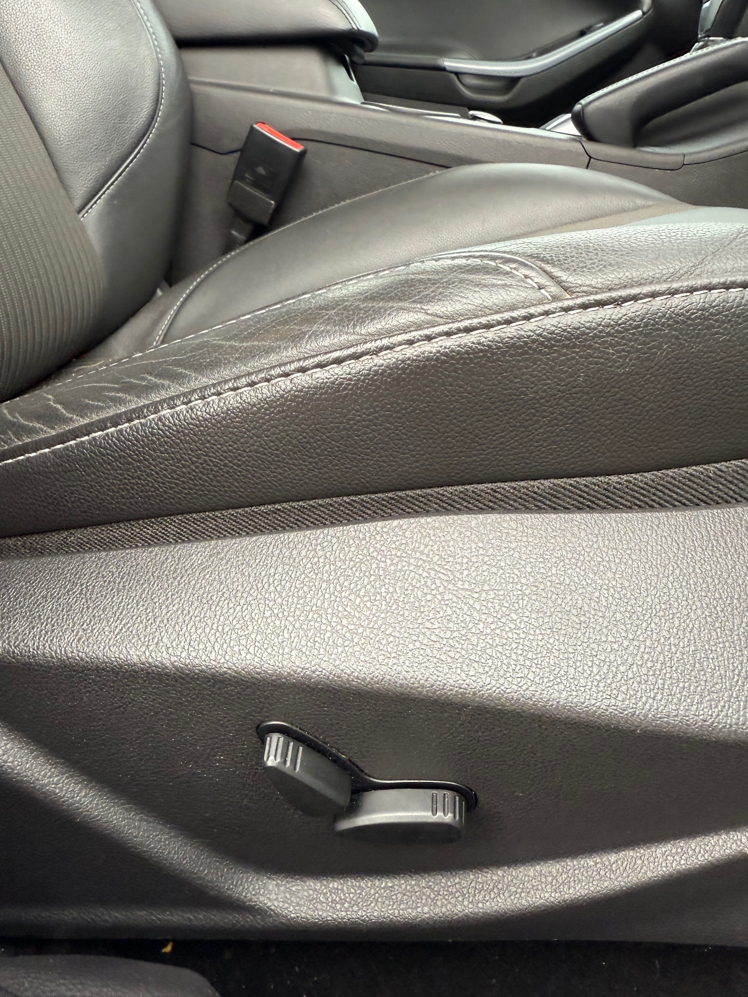 Used Ford Focus 2013 for sale - 76396710: Photo 16