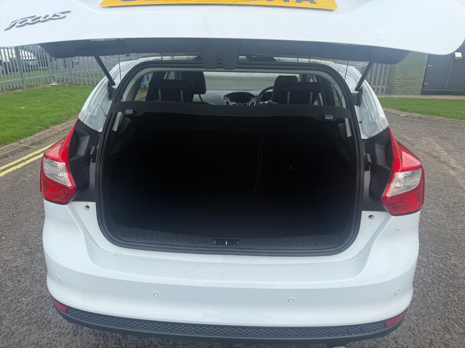 Used Ford Focus 2013 for sale - 76396710: Photo 9