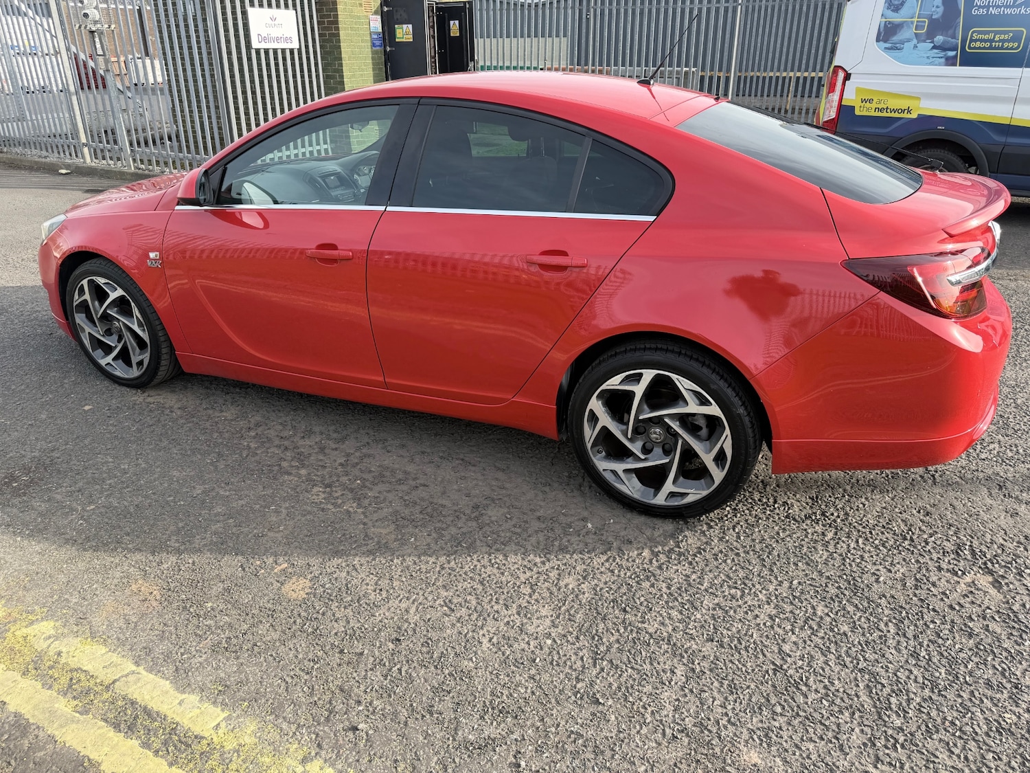 Used Vauxhall Insignia 2016 for sale - 77935231: Photo 5