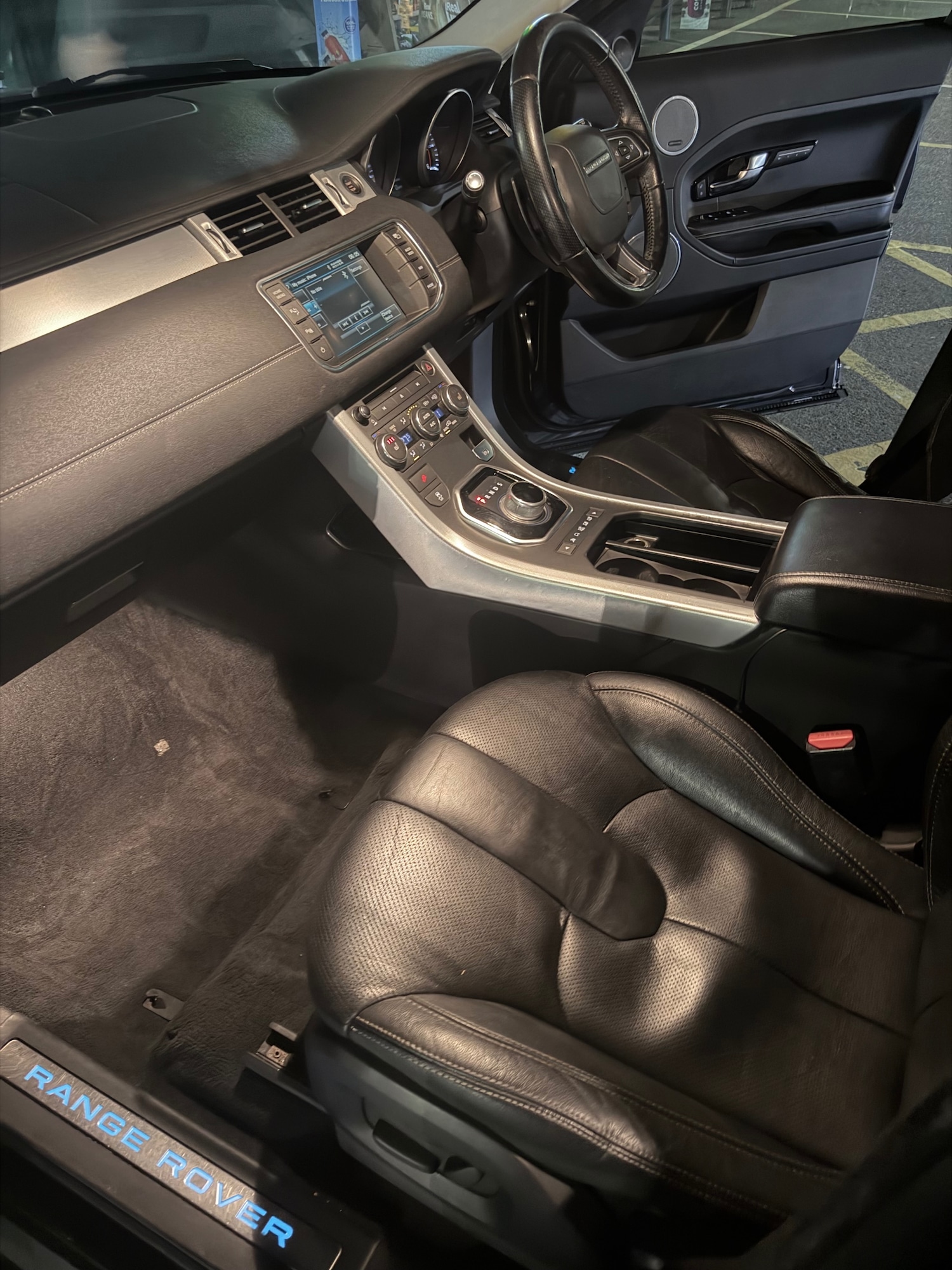 Used Land Rover Range Rover Evoque 2012 for sale - 77394981: Photo 14