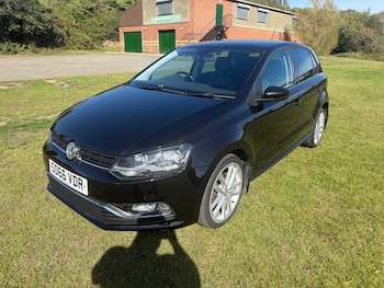 Volkswagen - Polo