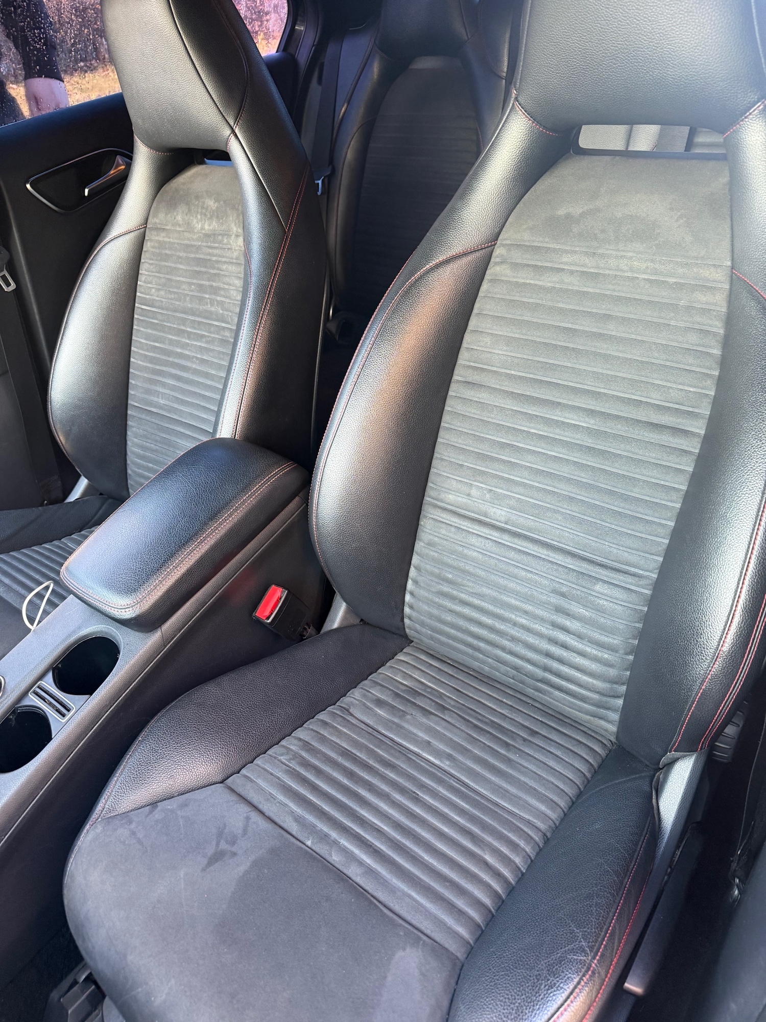 Used Mercedes-Benz A-Class 2014 for sale - 76794737: Photo 11