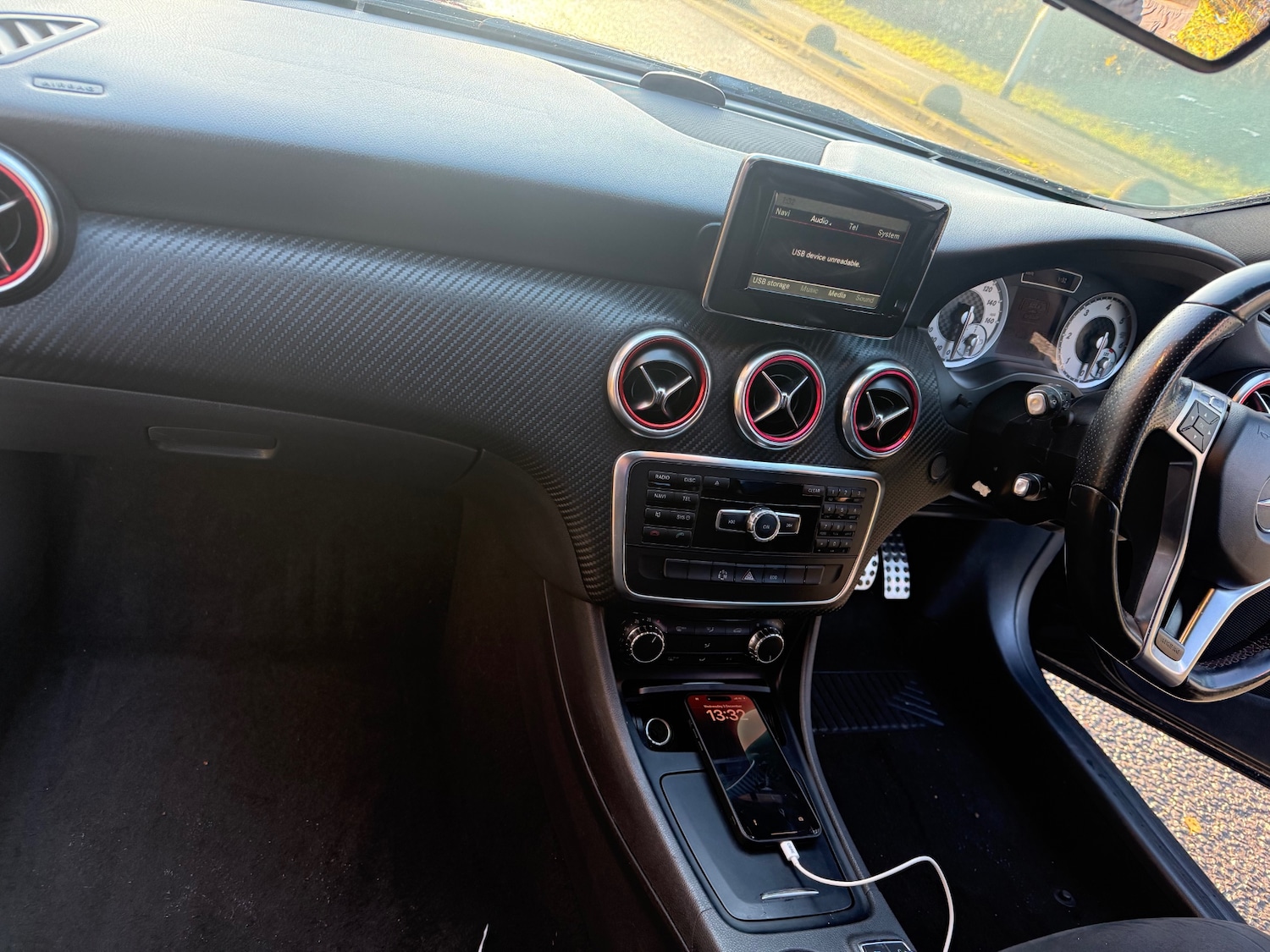 Used Mercedes-Benz A-Class 2014 for sale - 76794737: Photo 9