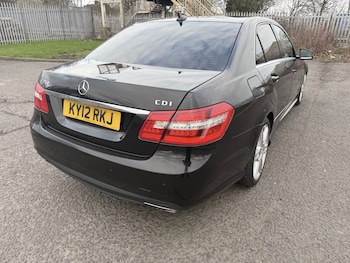 Used Mercedes-Benz E Class 2012 for sale - 77694037: Photo