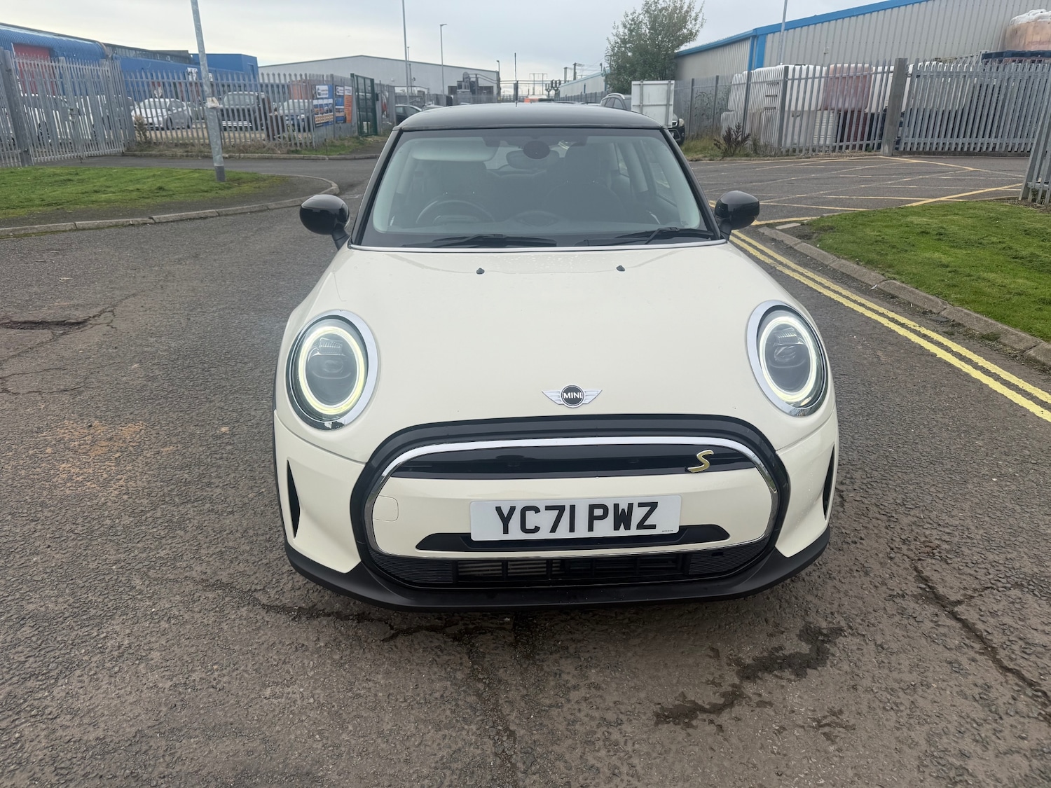 Used MINI Hatch 2021 for sale - 77162448: Photo 3