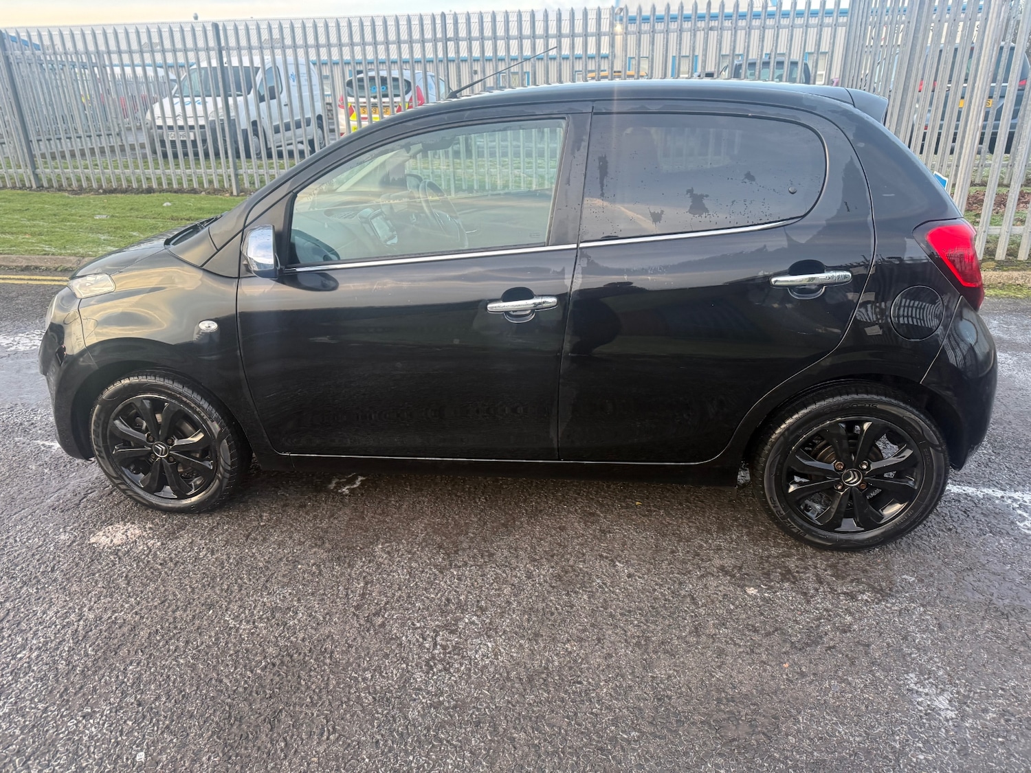 Used Citroen C1 2017 for sale - 77201652: Photo 3