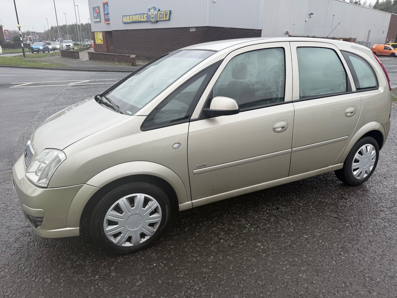 Used Vauxhall Meriva 2010 for sale - 77283112: Photo 2