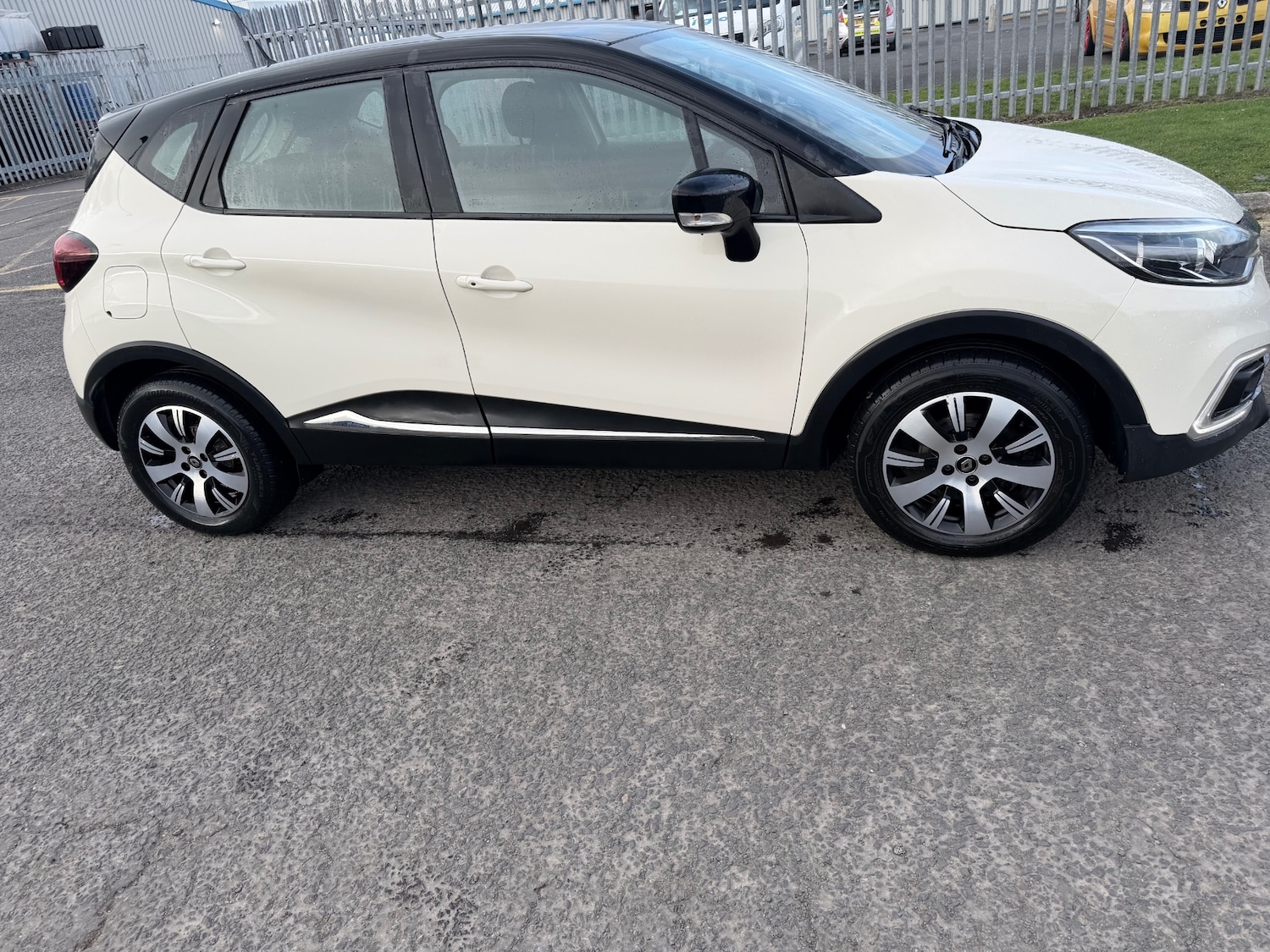 Used Renault Captur 2020 for sale - 77694004: Photo 13
