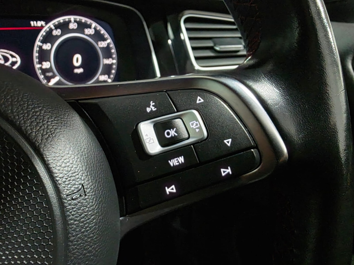 Used Volkswagen Golf 2019 for sale - 77258960: Photo 27