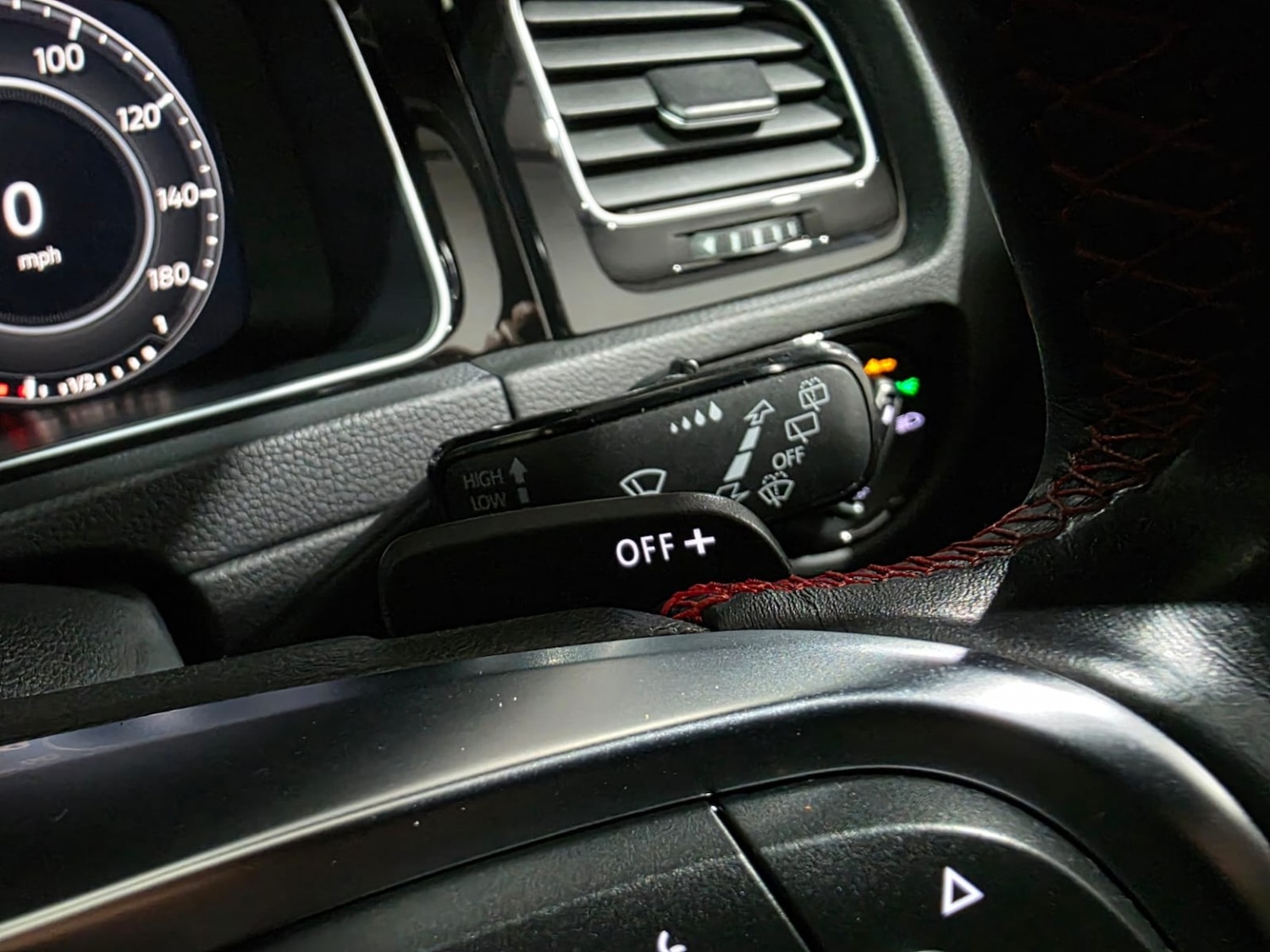 Used Volkswagen Golf 2019 for sale - 77258960: Photo 28