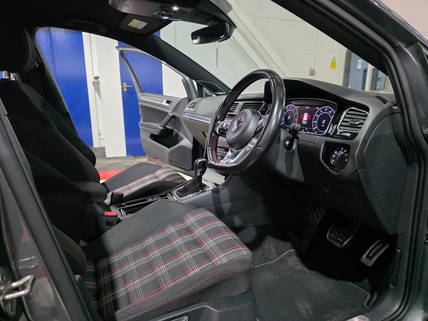 Used Volkswagen Golf 2019 for sale - 77258960: Photo 39