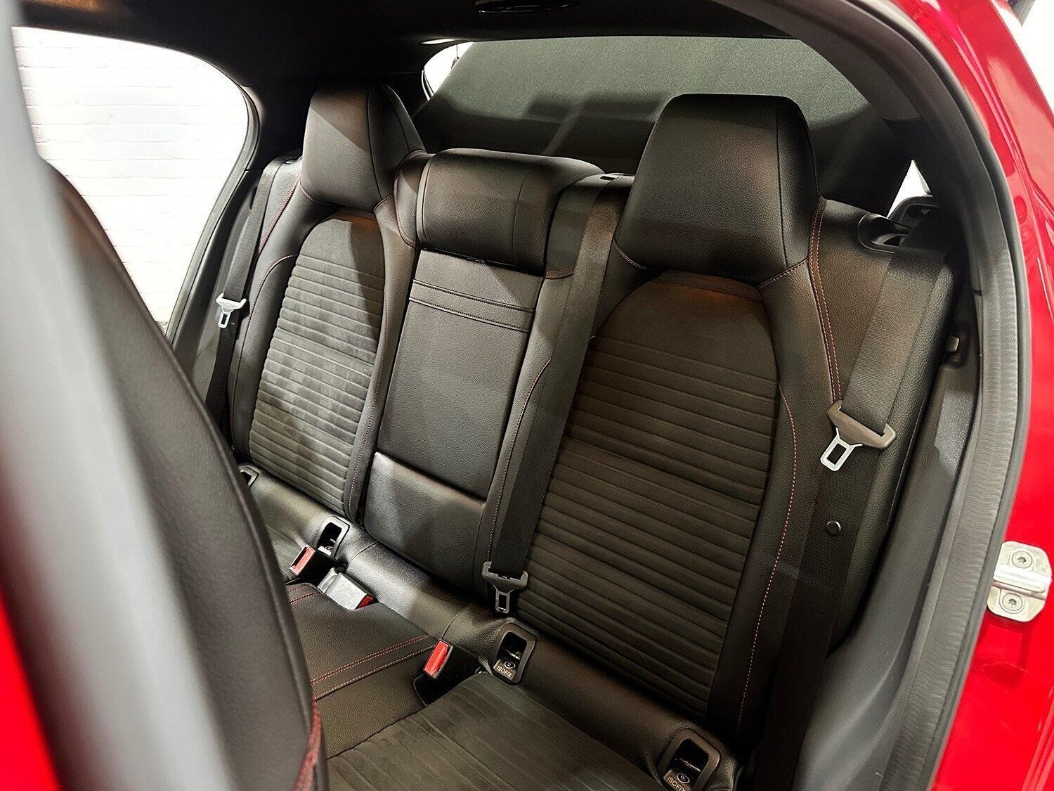 Used Mercedes-Benz GLA 2015 for sale - 76709280: Photo 17