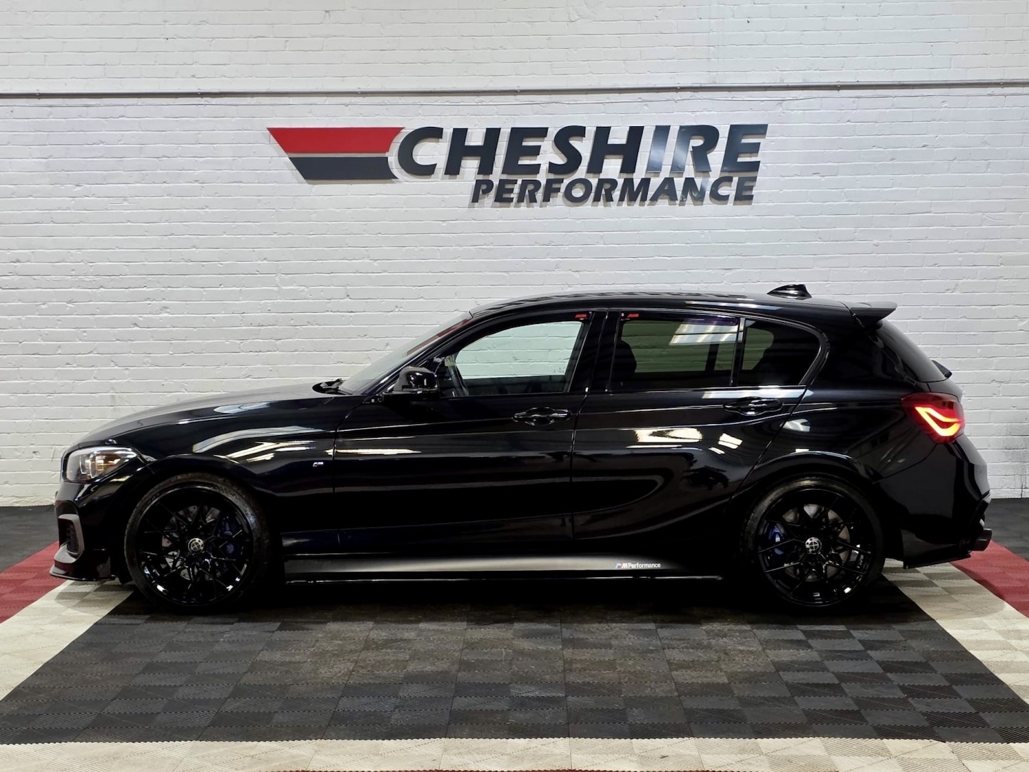 Used BMW 1 Series 2018 for sale - 77310701: Photo 8