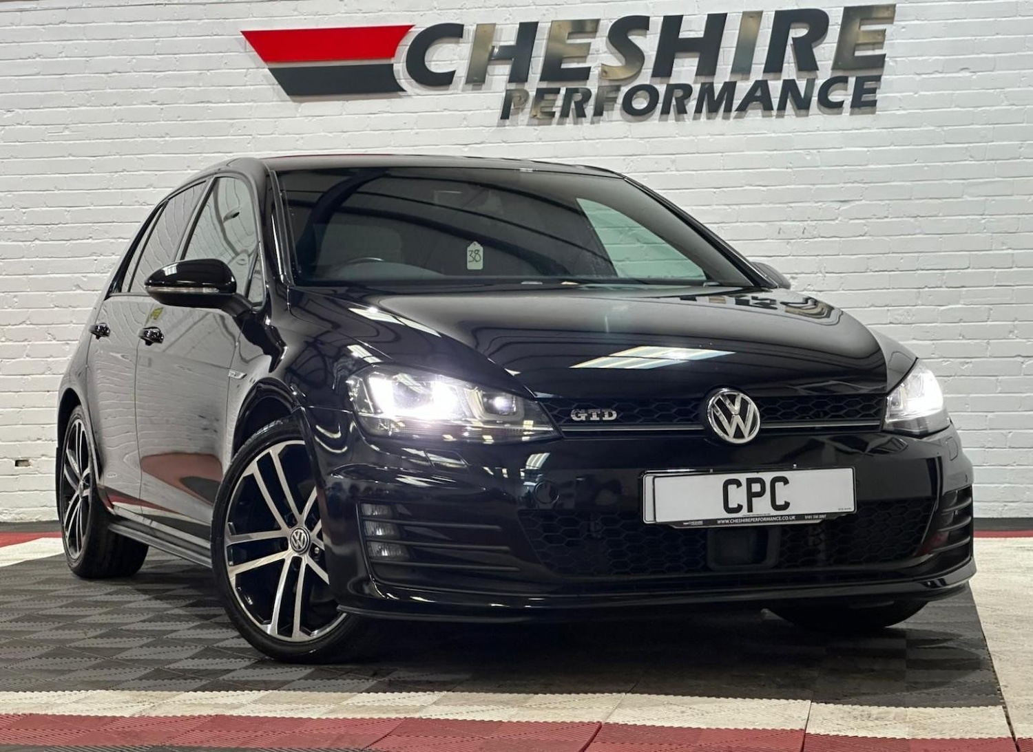Used Volkswagen Golf 2015 for sale - 76709318: Photo 1