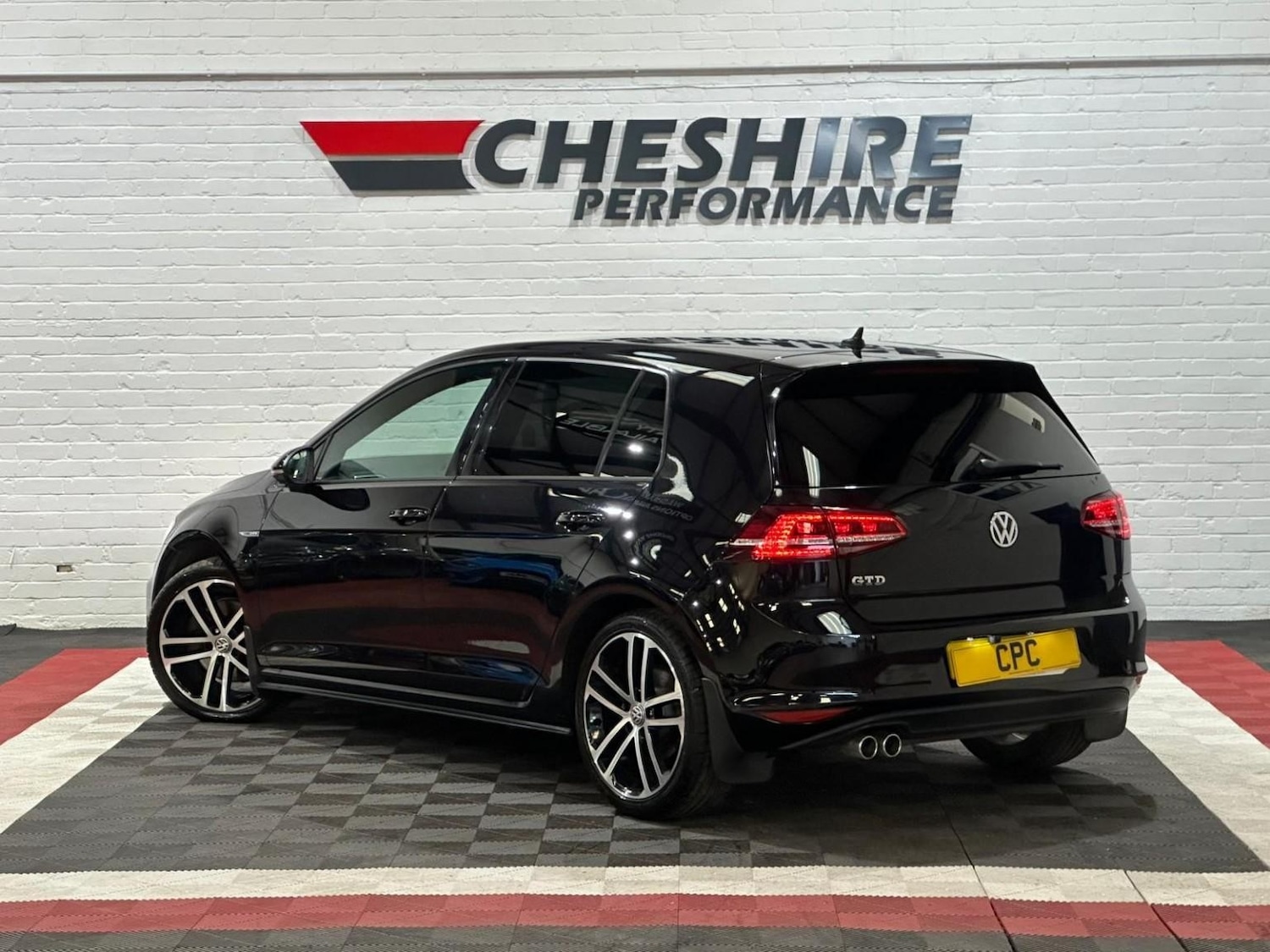 Used Volkswagen Golf 2015 for sale - 76709318: Photo 5