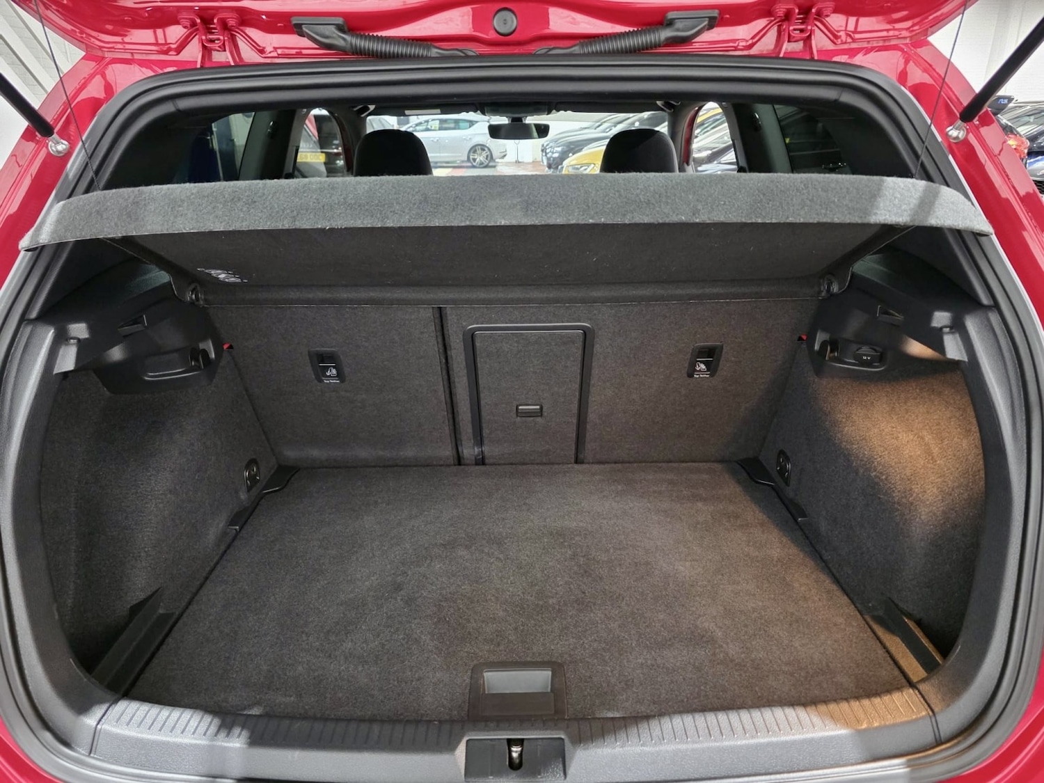 Used Volkswagen Golf 2018 for sale - 77370650: Photo 31