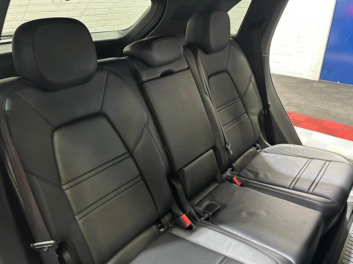 Used Porsche Cayenne 2019 for sale - 76709279: Photo 14